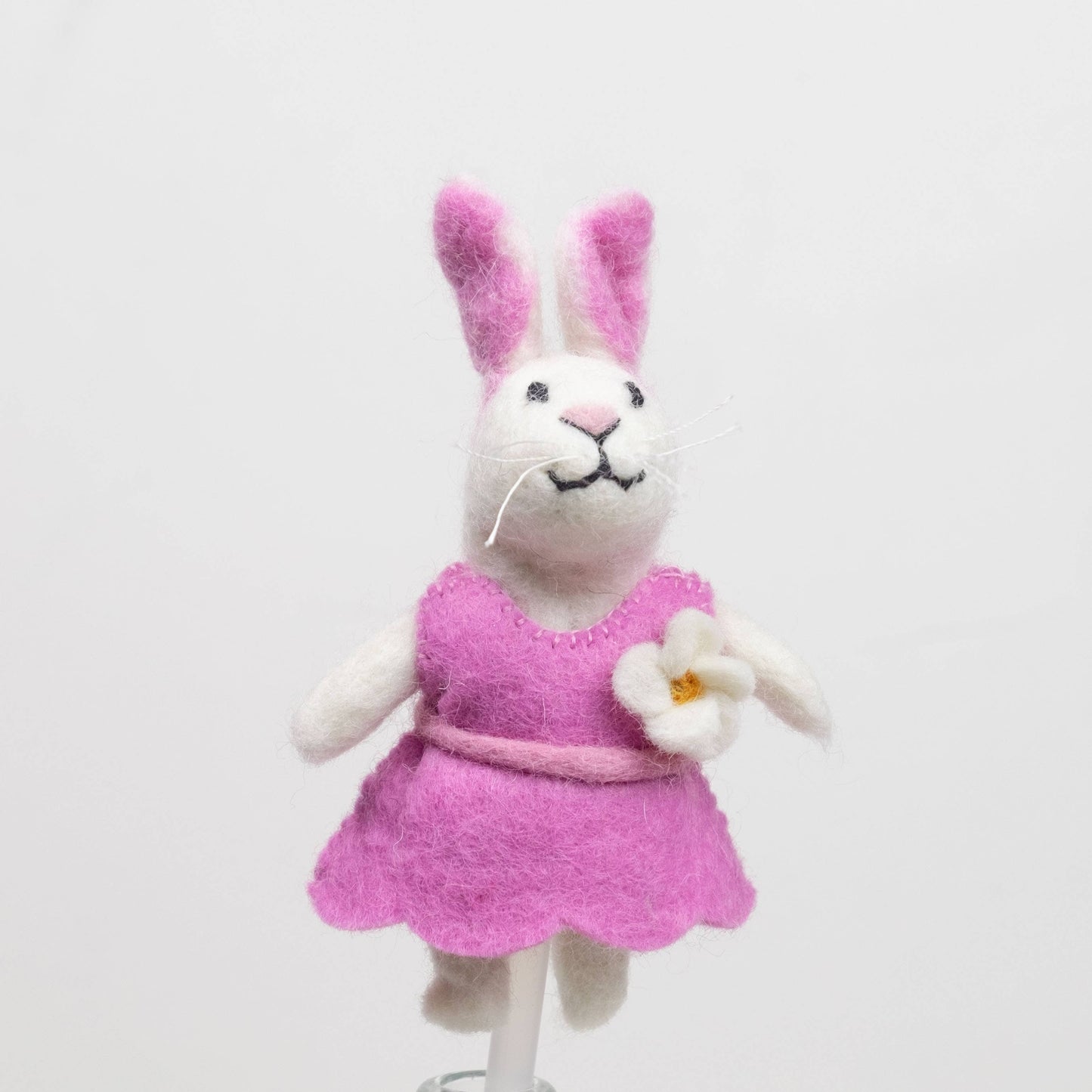 Bunny Felt Finger Puppets by The Winding Road