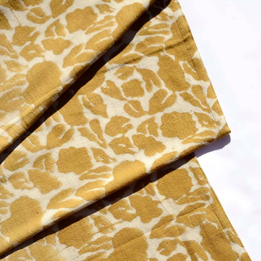 Yan Cotton Linens Table Runner by Ichcha