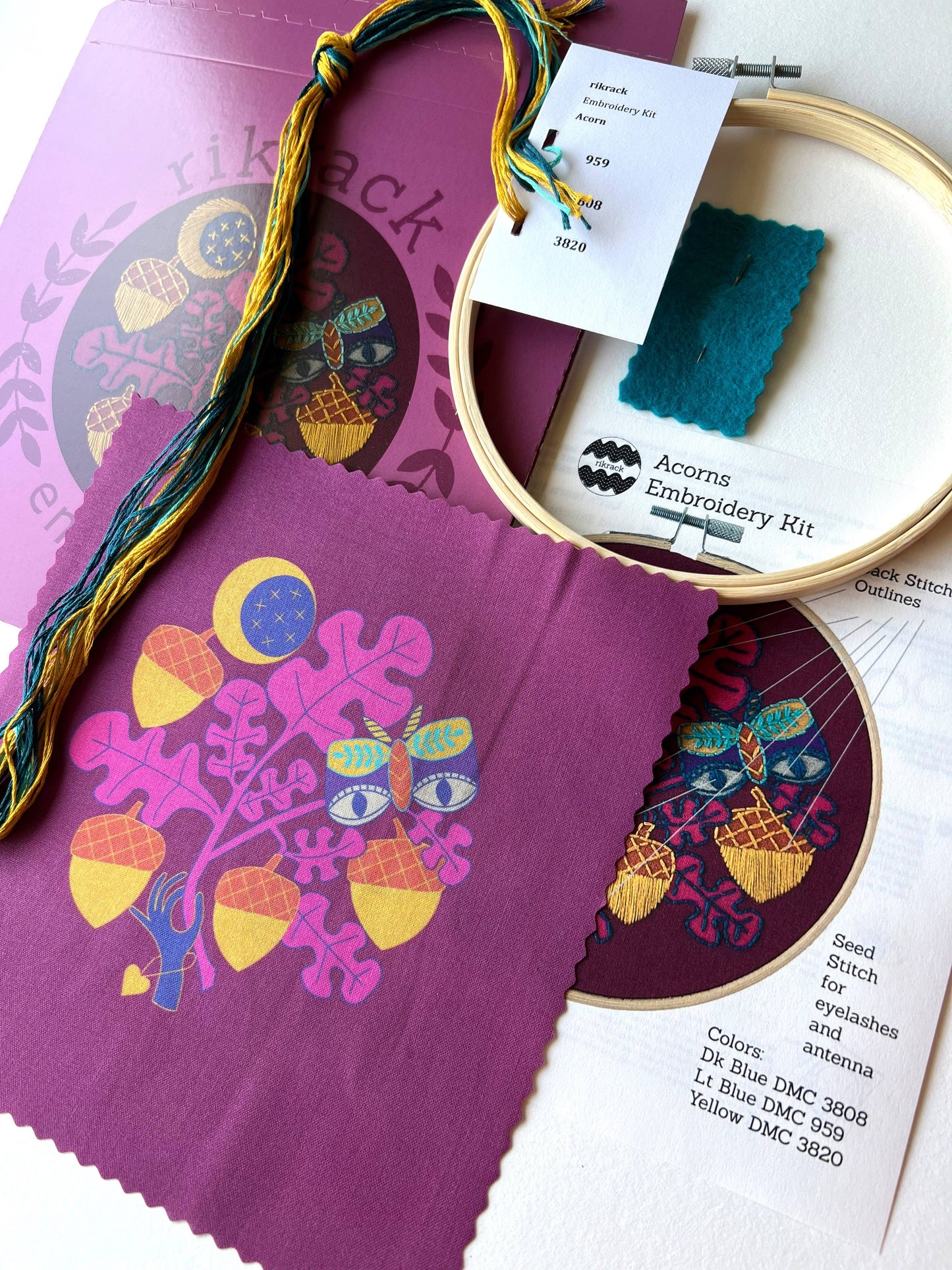 Acorns Embroidery Kit by Rikrack
