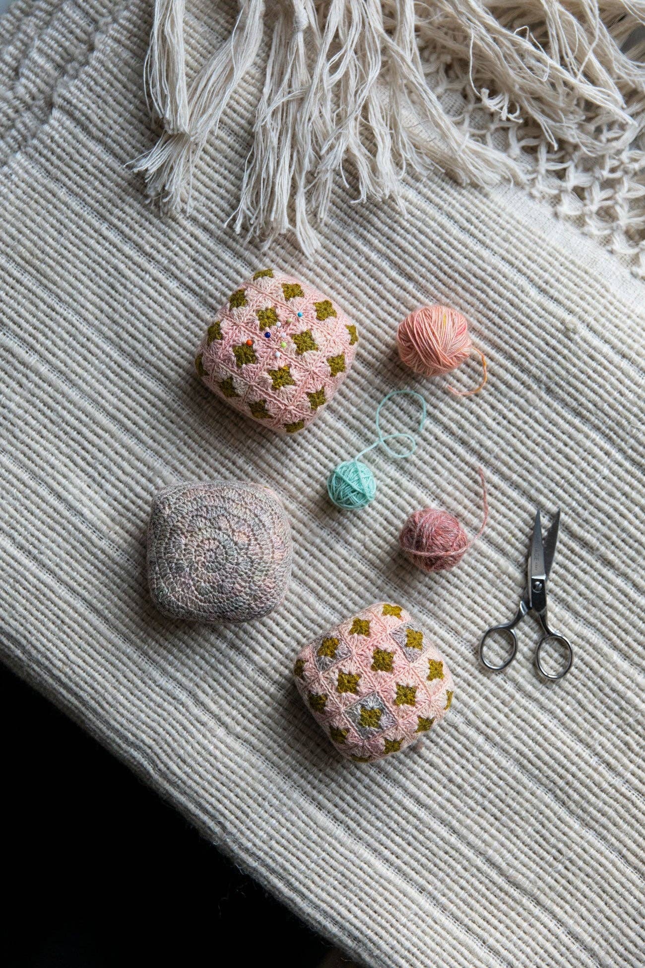52 Weeks of Scrap Yarn: Projects for Crafters from Laine Publishing