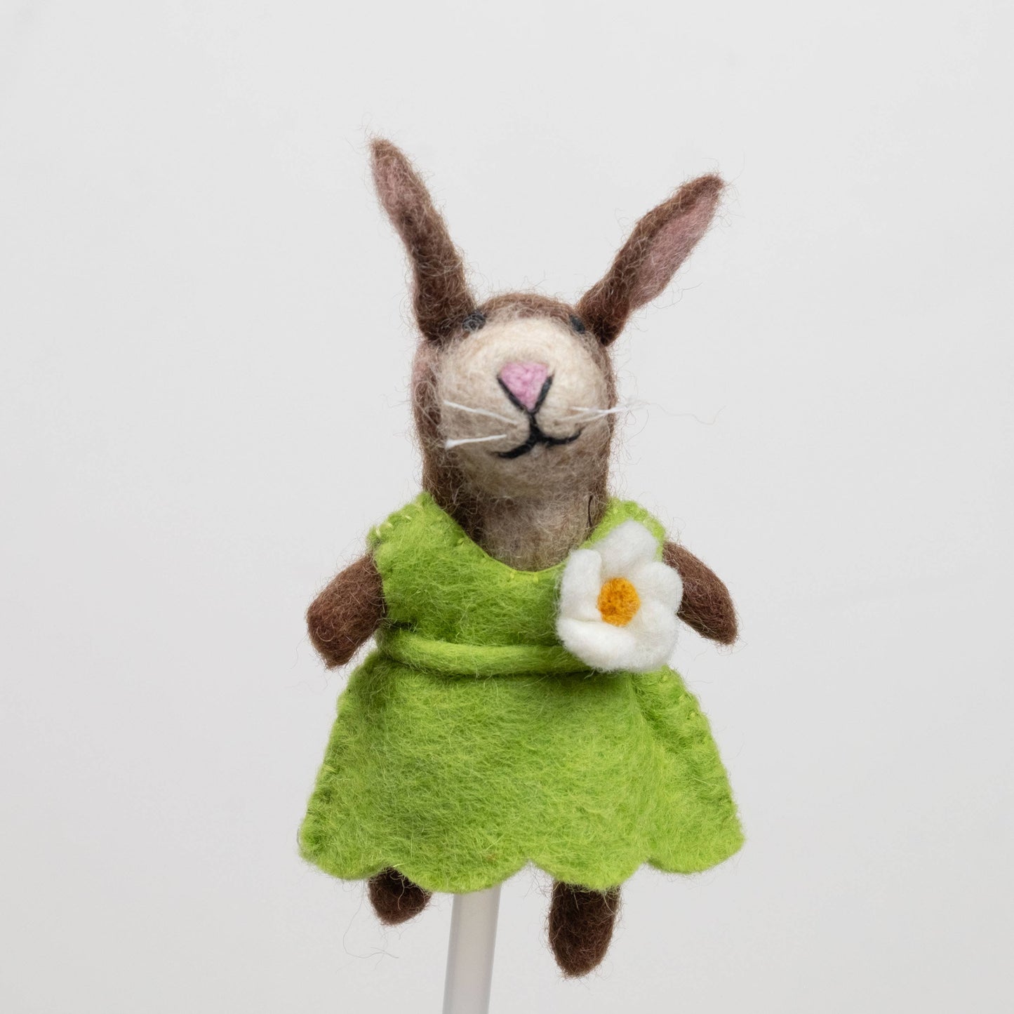 Bunny Felt Finger Puppets by The Winding Road