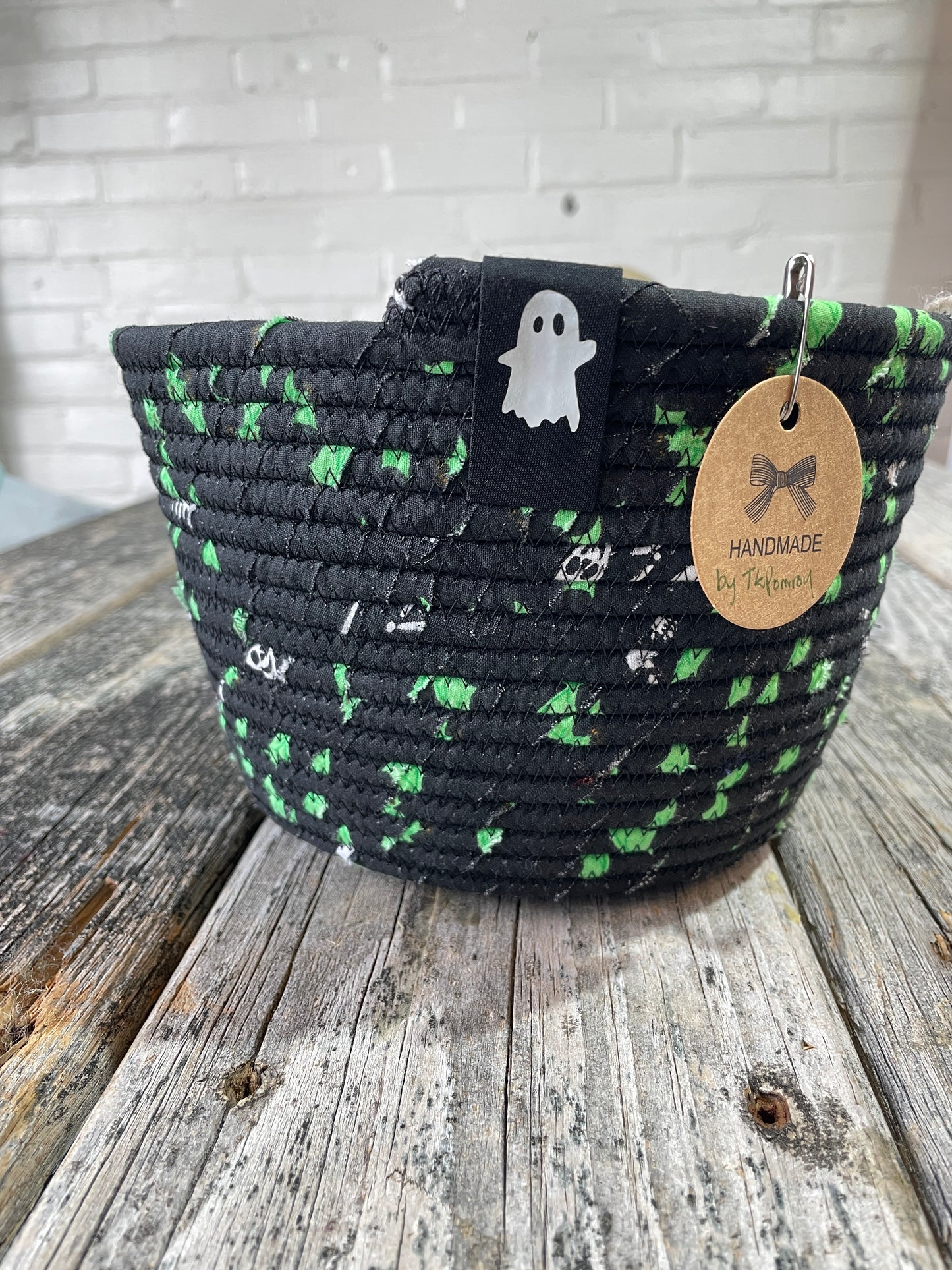 Bats! oh oh aah - Handmade Fabric/Rope Project Bowls by TkPomroy/The Wooly Ghost