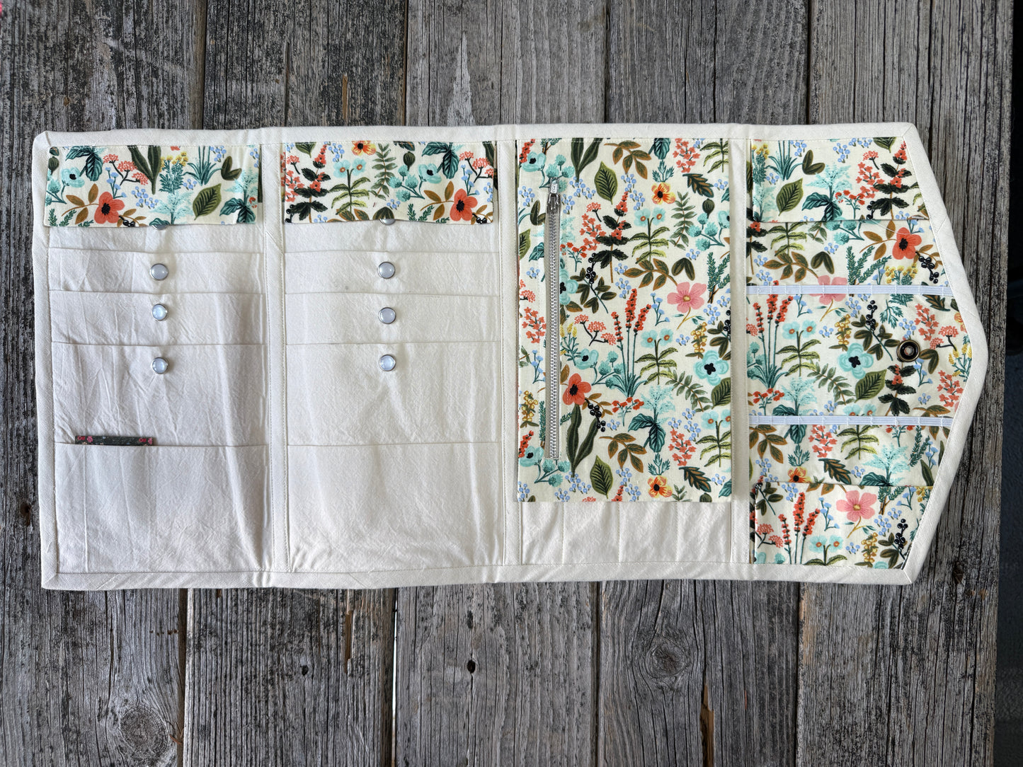 Wildflowers Large Needle Organizer by Katrinka Nova Designs