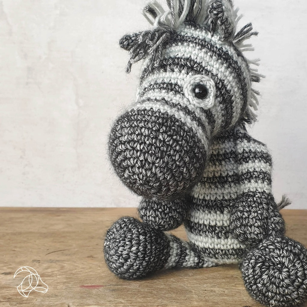 Dirk Zebra Crochet Kit from Hardicraft