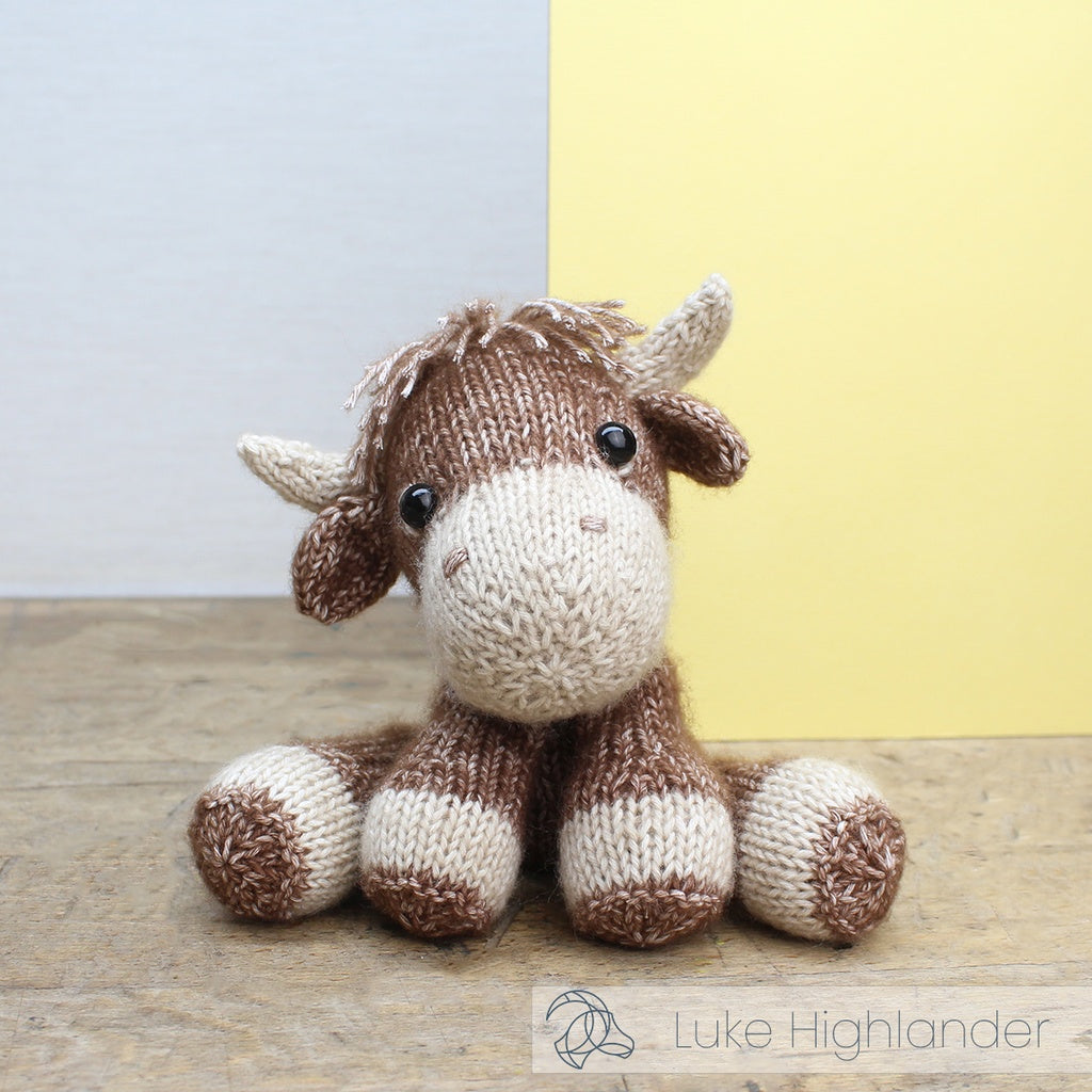 Luke Highlander Knitting Kit from Hardicraft