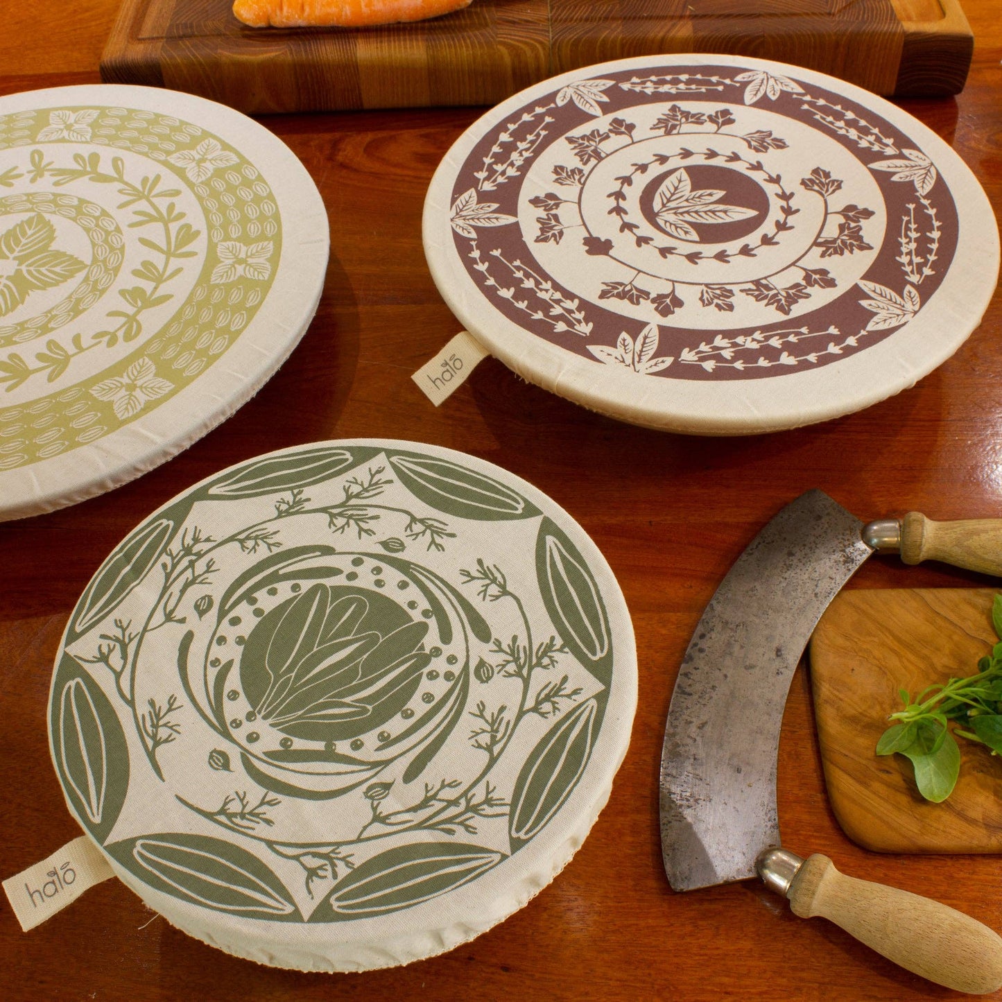 Set of 3 Herbs - Halo Dish and Bowl Cover Large