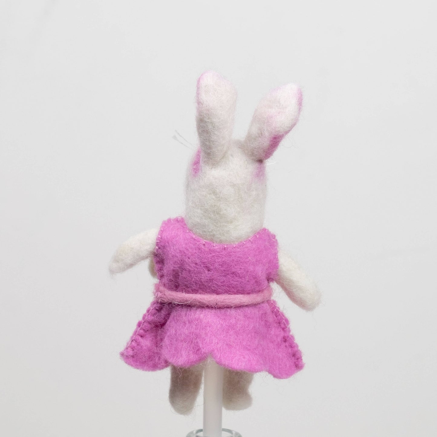 Bunny Felt Finger Puppets by The Winding Road