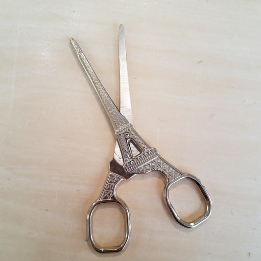 Eiffel Tower Scissors - Notions