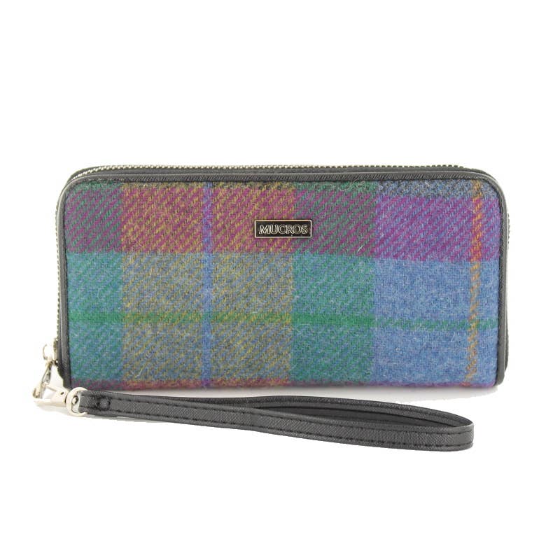 Wallet 736 from Mucros Weavers