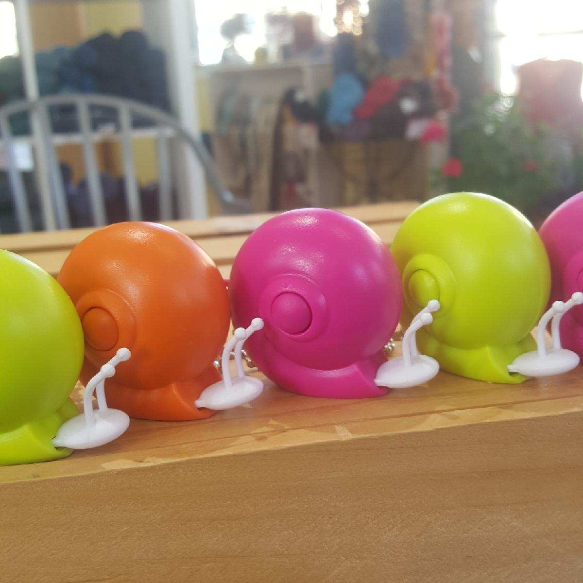 Snail Measuring Tapes - Notions