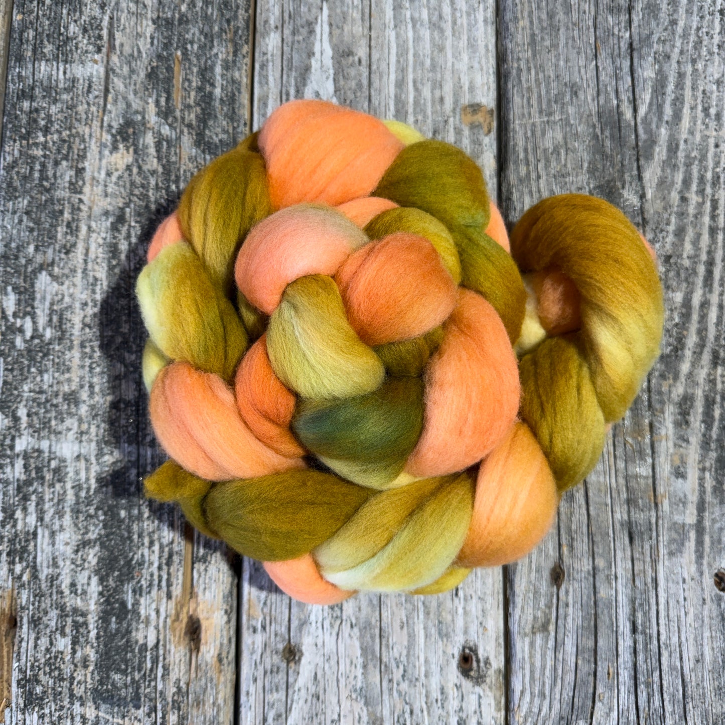 Hand Dyed Merino Top Fiber Braid 4.4oz “Bees to Honey”