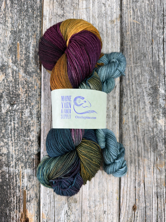 Saco: Season of the Witch + Echo Lake - Riff Shawl Kit