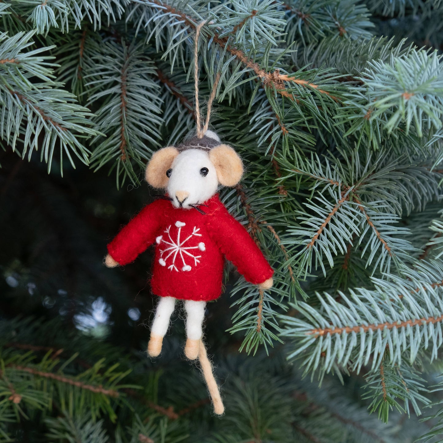 Felt Mouse Ornaments from The Winding Road