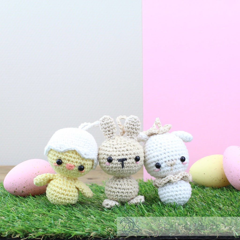 Mini Bunny Crochet Kit from Hardicraft