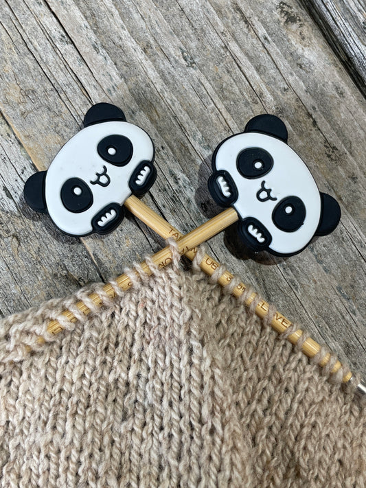 Set of 2 Needle Toppers: Baby Pandas