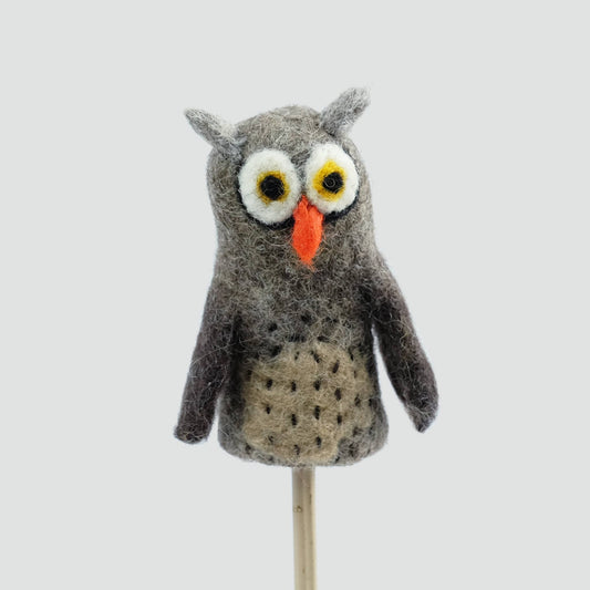 Owl Felt Finger Puppets by The Winding Road