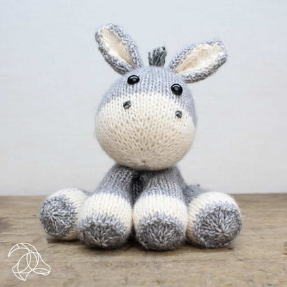 Lente Donkey Knitting Kit from Hardicraft