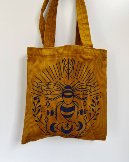 Bee Corduroy tote bag from Rikrack