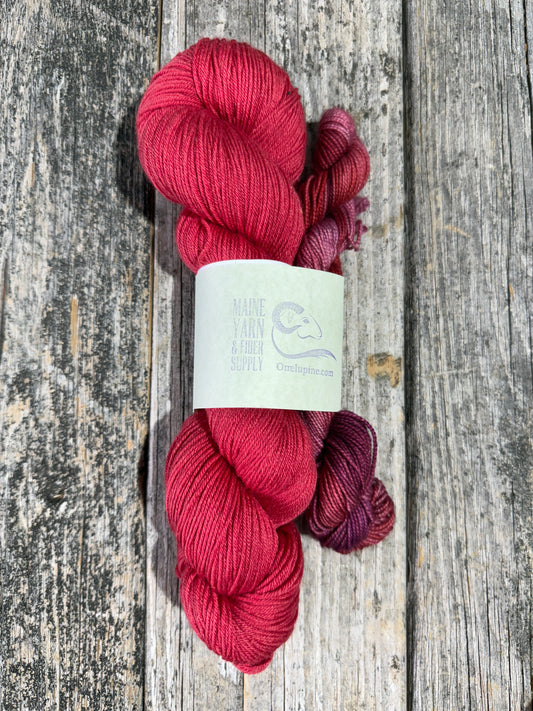 Kokadjo: Crimson + Risk - Riff Shawl Kit