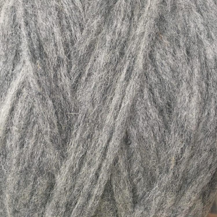 Briggs & Little Country Roving: Light Grey
