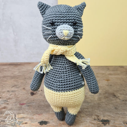 Polly Cat Crochet Kit from Hardicraft