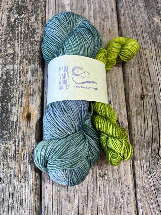 Saco: Echo Lake + Chartreusey - Riff Shawl Kit