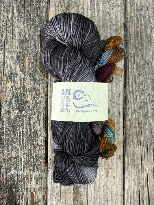 Saco: Eternal + Season of the Witch - Riff Shawl Kit
