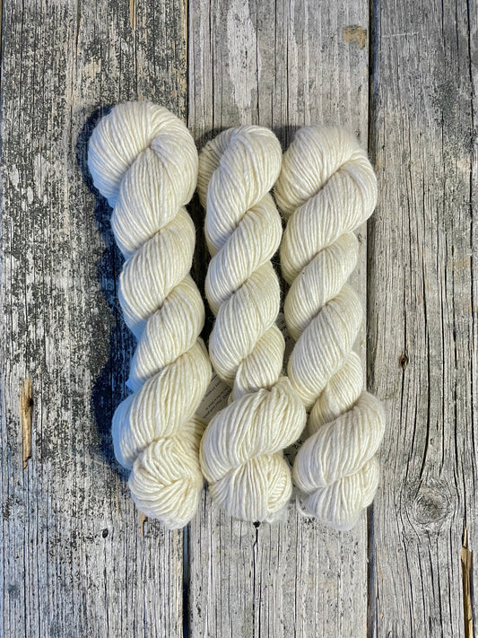 Mountain Mohair by Green Mountain Spinnery: Edelweiss - Maine Yarn & Fiber Supply