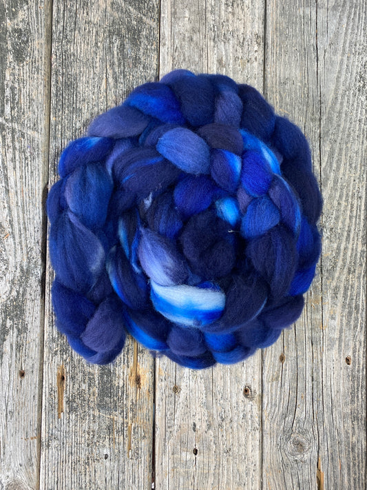 Hand Dyed BFL Top Fiber Braid 7.27oz “Blue Wave”