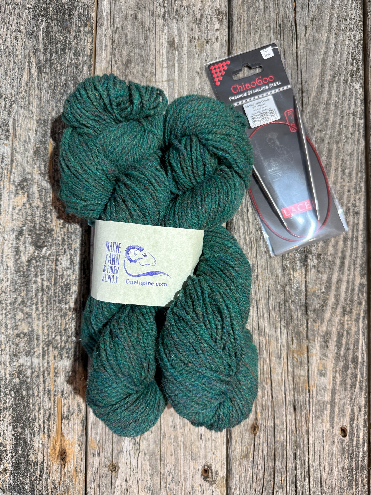 Briggs & Little Heritage: Green Heather - Beginner’s Scarf Kit