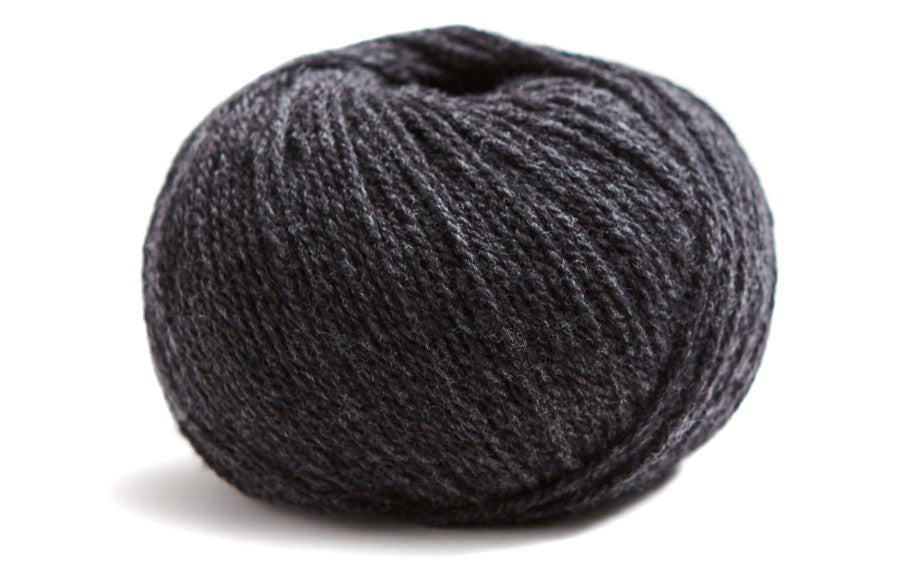 Como from LAMANA - Maine Yarn & Fiber Supply