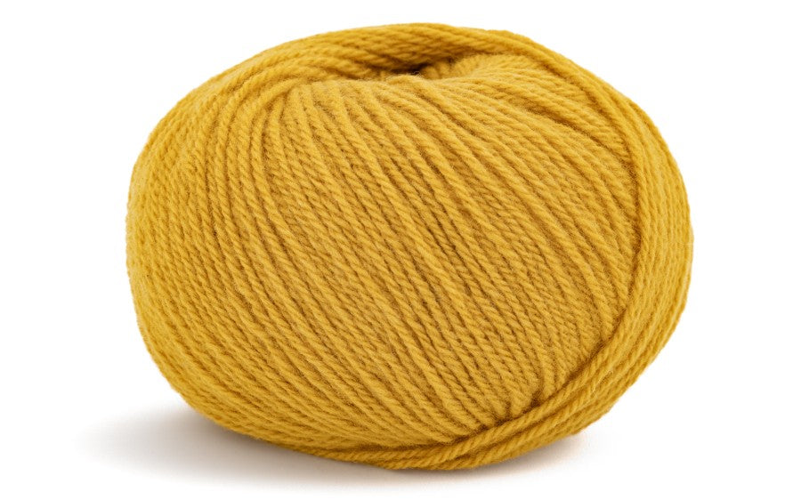 Como from LAMANA - Maine Yarn & Fiber Supply