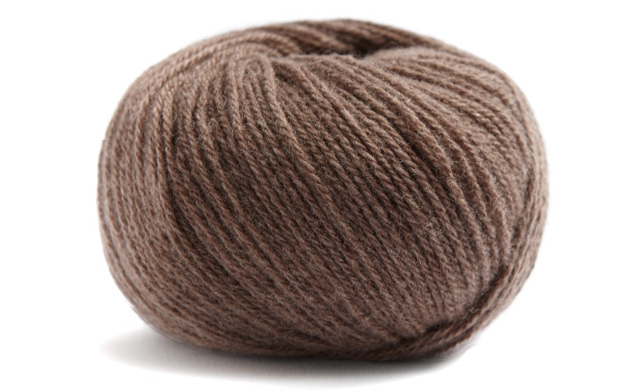 Como from LAMANA - Maine Yarn & Fiber Supply