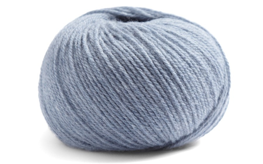 Como from LAMANA - Maine Yarn & Fiber Supply