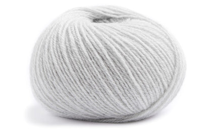 Como from LAMANA - Maine Yarn & Fiber Supply
