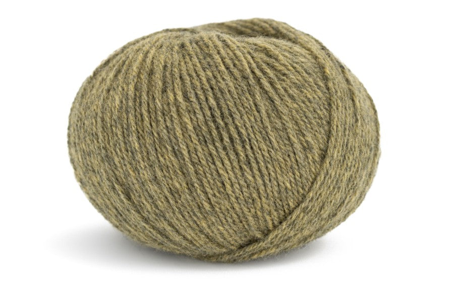 Como from LAMANA - Maine Yarn & Fiber Supply