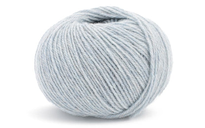 Como from LAMANA - Maine Yarn & Fiber Supply