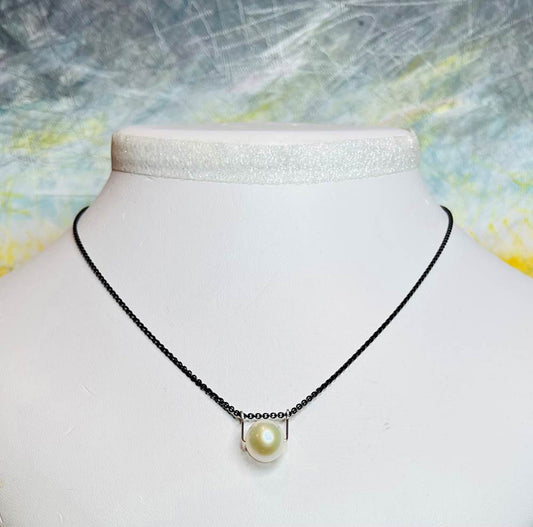 Single Pearl Oxidized Necklace by Naomi Jewelry