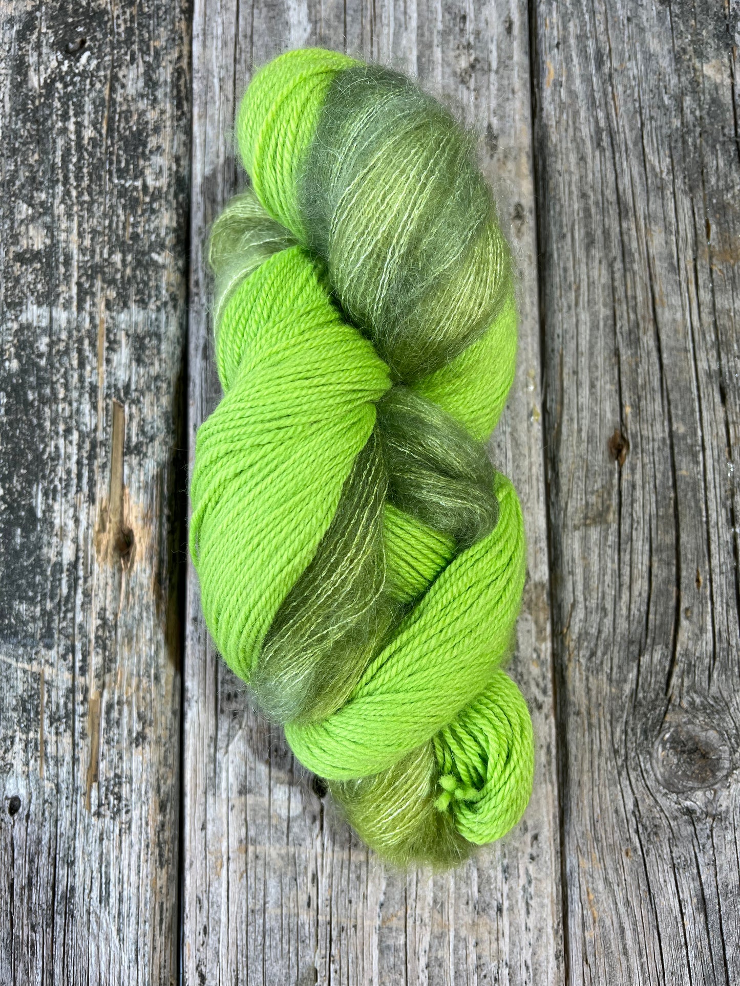 Stillwater: Bright Lichen + Green Line: Lime - Stillwater Scarf Kit