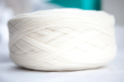 Briggs & Little Country Roving: Natural White