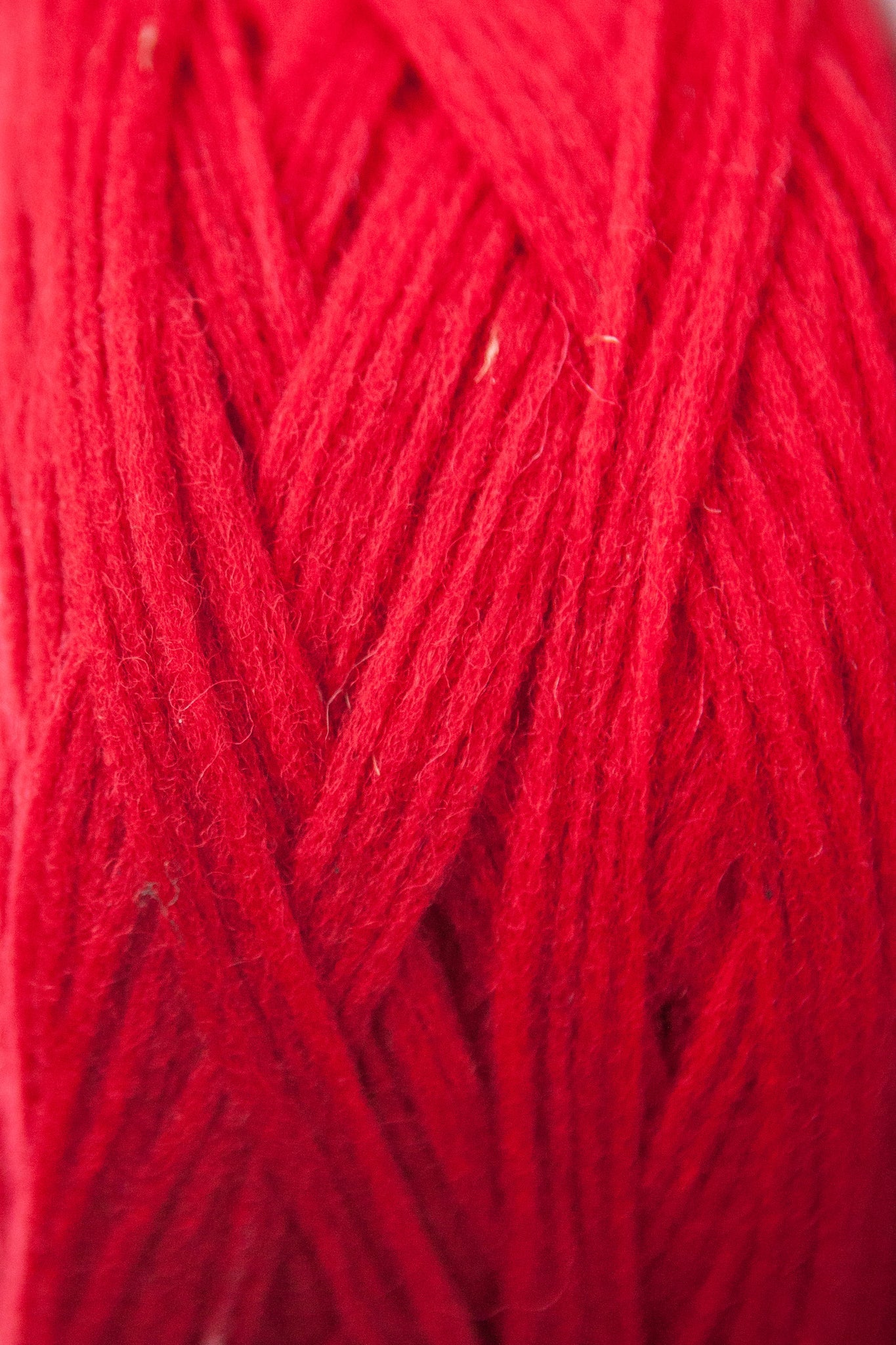 Briggs & Little Country Roving: Red