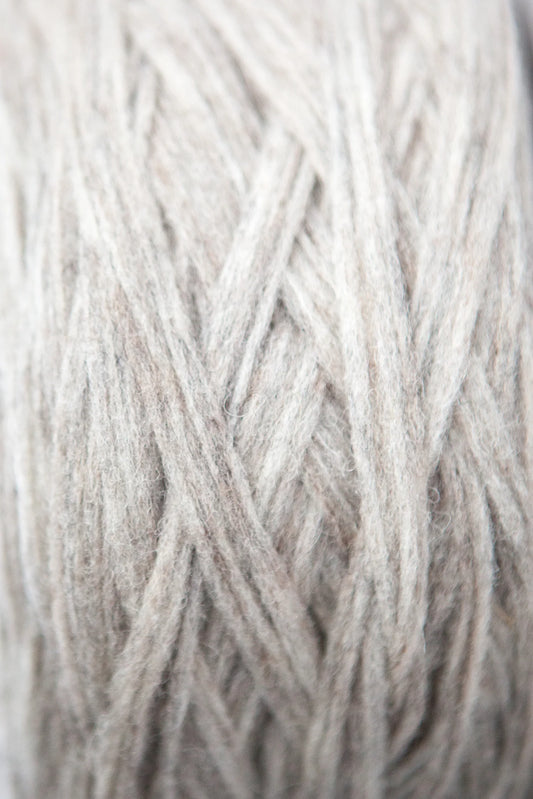 Briggs & Little Country Roving: Sheep's Grey
