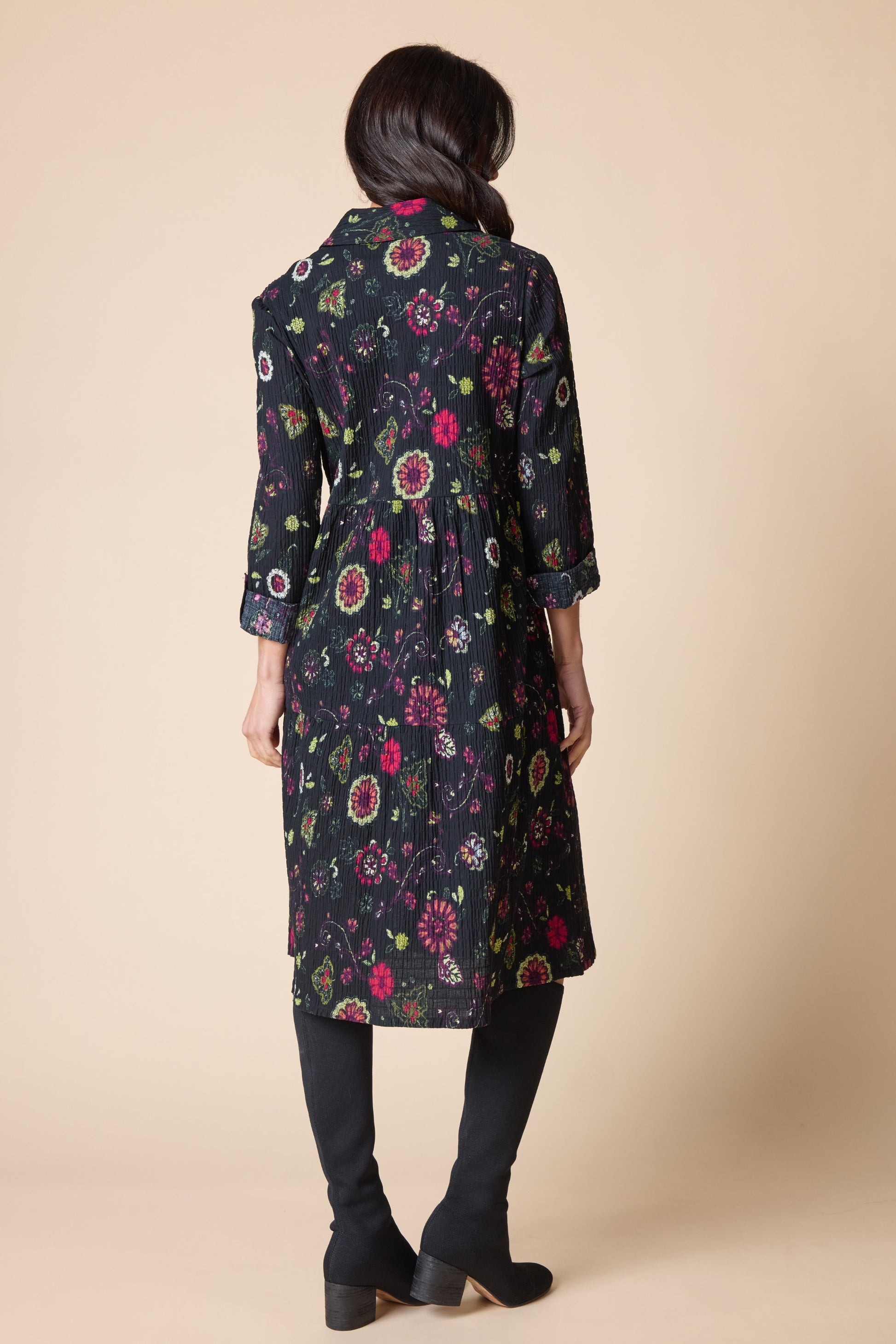 2026 Crinkle Cotton Floral Lanai Dress in Black by Habitat Clothing - Maine Yarn & Fiber Supply