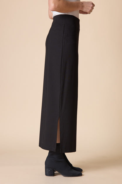 2026 Core Travel Knit Straight Skirt in Black by Habitat Clothing - Maine Yarn & Fiber Supply