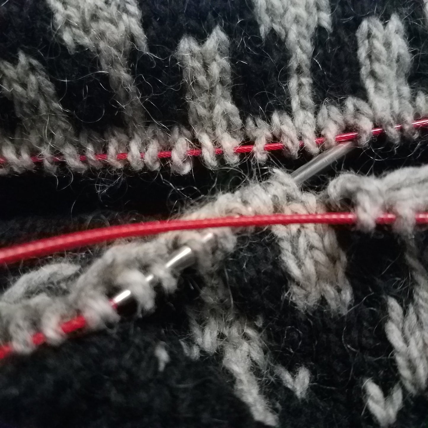 ChiaoGoo RED Lace 24" Circular Knitting Needles - Maine Yarn & Fiber Supply