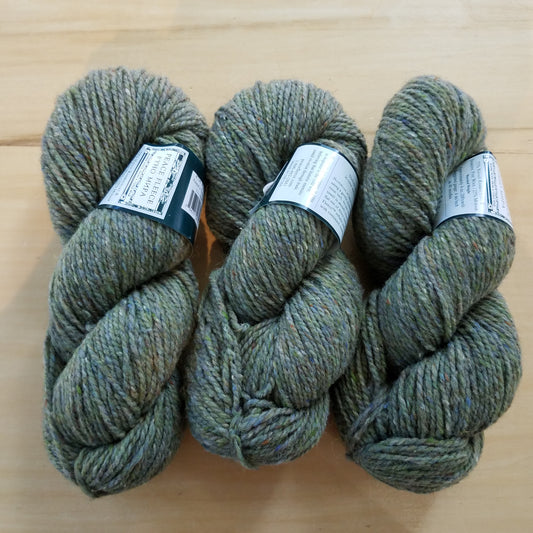 Peace Fleece Worsted: Anna's Grasshopper - Maine Yarn & Fiber Supply